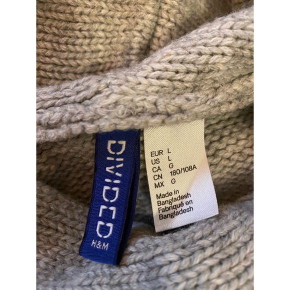 Turtleneck/ cowl sweater - Picture 4 of 4